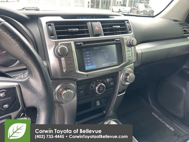 Used 2016 Toyota 4Runner SR5 image 32