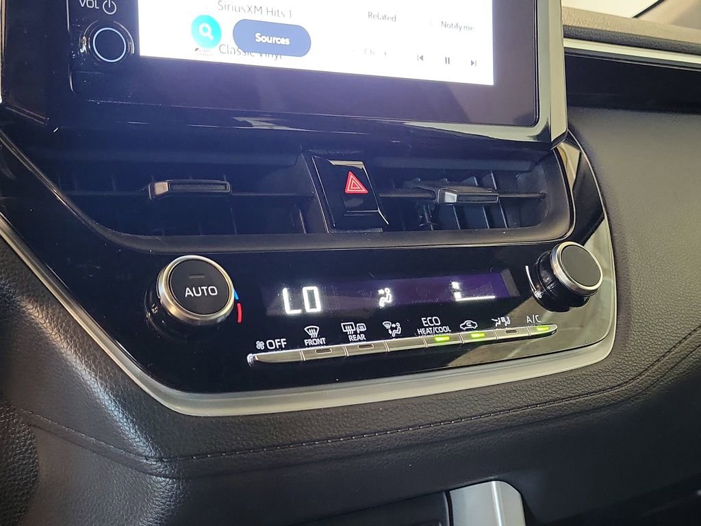 Used 2024 Toyota Corolla Cross SE AWD/4WD image 26