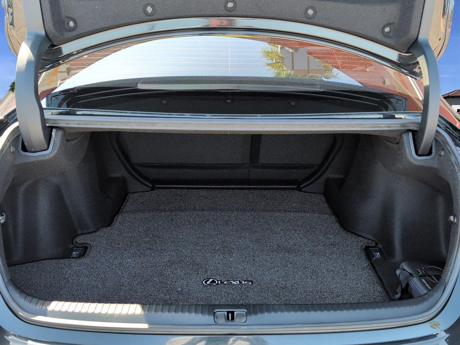 Used 2022 Lexus RC 350 w/ Premium Package image 27