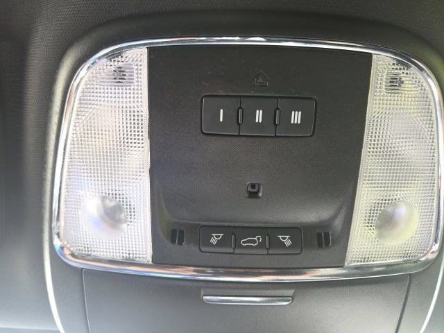Used 2022 Jeep Grand Cherokee Laredo w/ All-Weather Capability Group AWD/4WD image 35