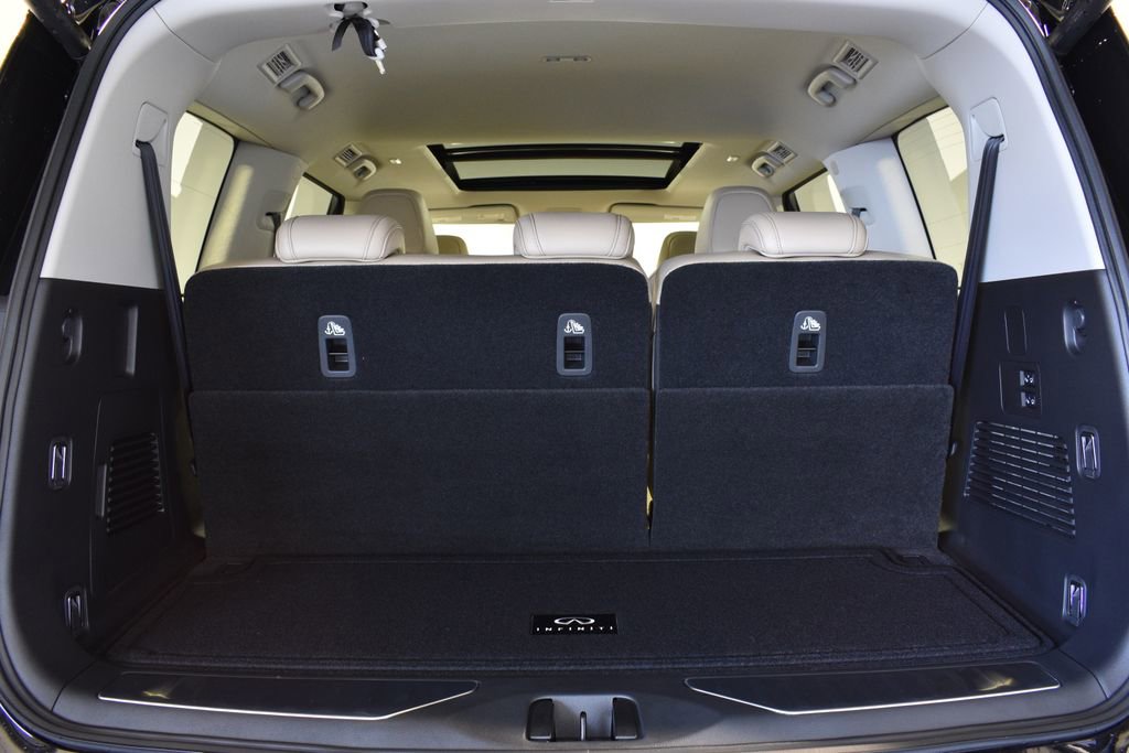 New 2026 INFINITI QX80 Pure w/ Cargo Package image 29
