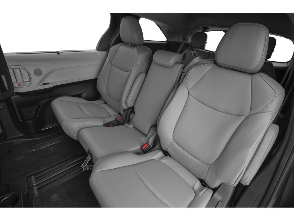 New 2026 Toyota Sienna XLE AWD/4WD image 8