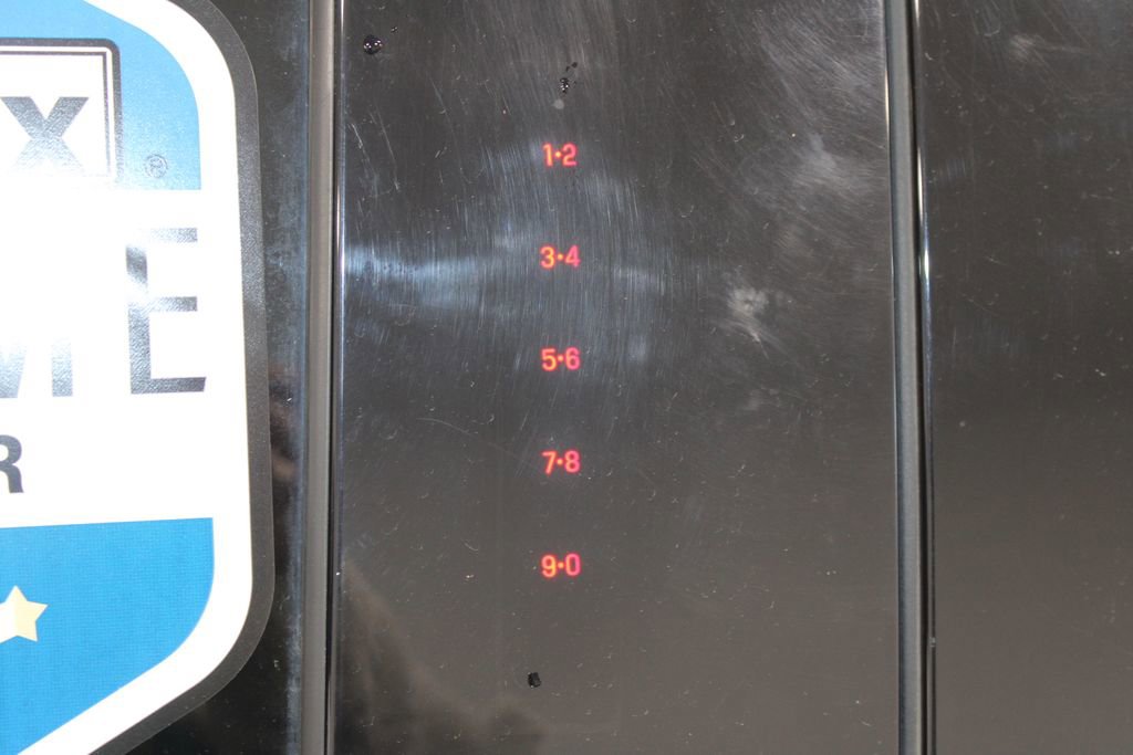 Used 2023 Ford Expedition XLT image 21