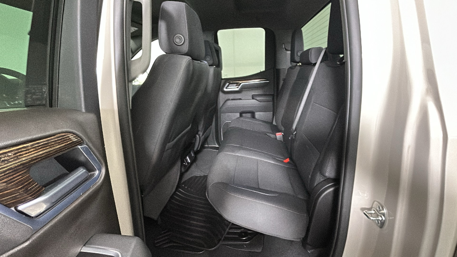 New 2026 GMC Sierra 1500 SLE AWD/4WD image 32