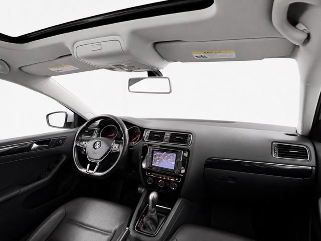 Used 2017 Volkswagen Jetta SEL FWD image 21