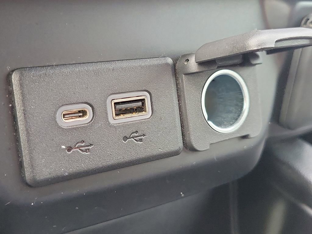 Used 2019 Chevrolet Silverado 1500 LT Trail Boss AWD/4WD image 24