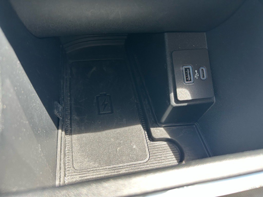 Used 2022 Ford Edge SEL w/ Convenience Package image 27