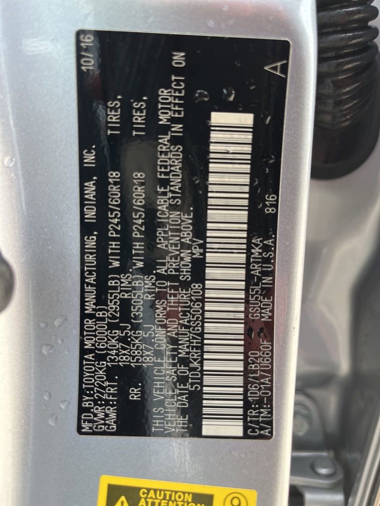 Used 2016 Toyota Highlander XLE image 11