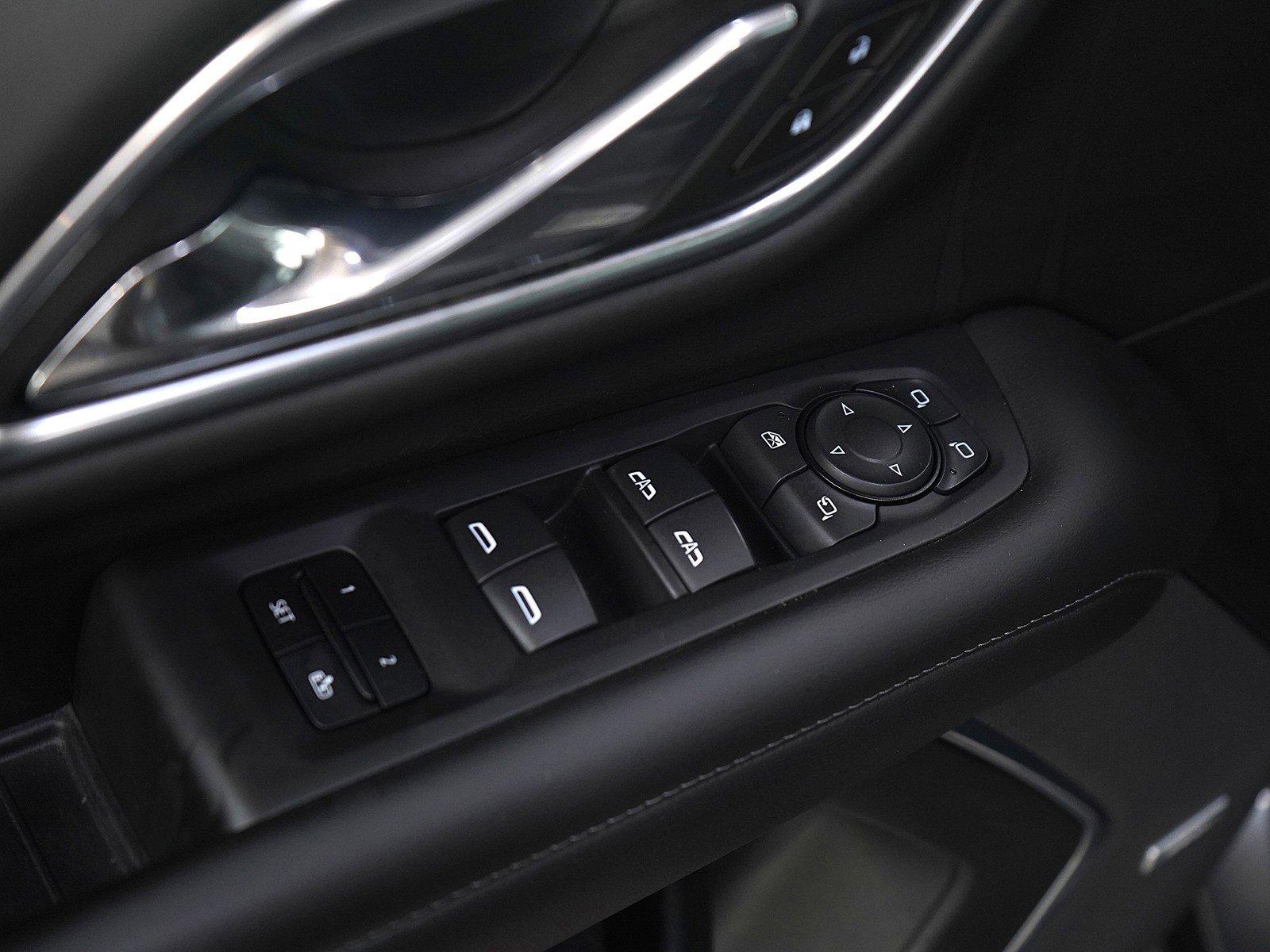 Used 2021 Chevrolet Tahoe Z71 w/ Luxury Package image 21