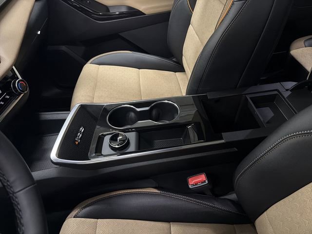 New 2026 Chevrolet Equinox ACTIV w/ Convenience Package III image 24