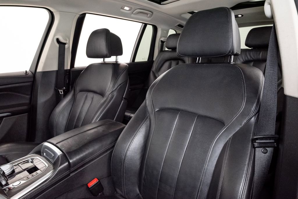 Used 2019 BMW X7 xDrive40i w/ Premium Package image 13