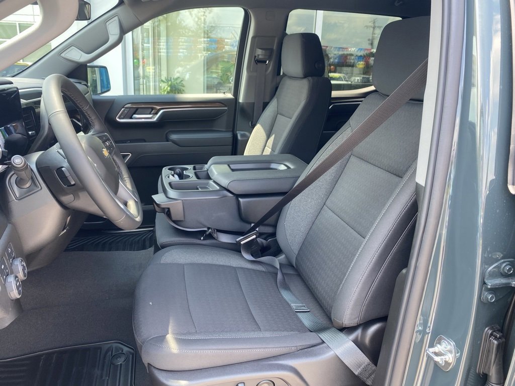 New 2026 Chevrolet Silverado 1500 LT image 9