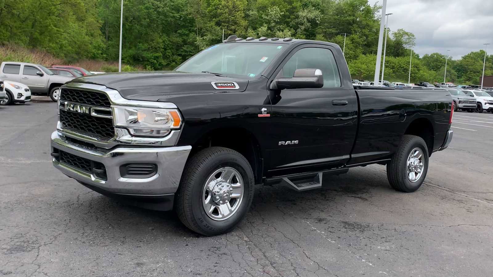 Used 2019 RAM 3500 Tradesman AWD/4WD image 4