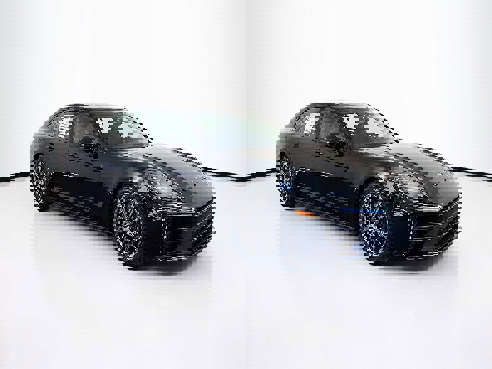 New 2025 Porsche Panamera 4 image 7