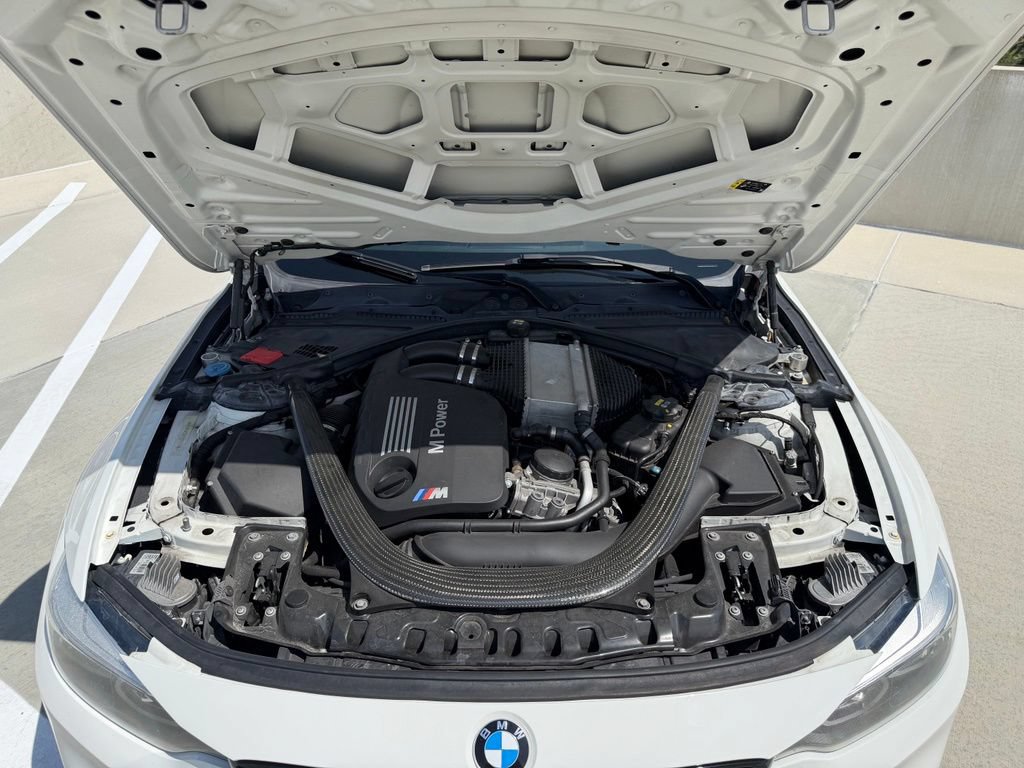 Used 2018 BMW M3 RWD image 47