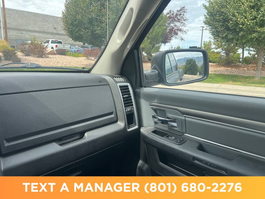 Used 2024 RAM 1500 Classic SLT AWD/4WD image 27
