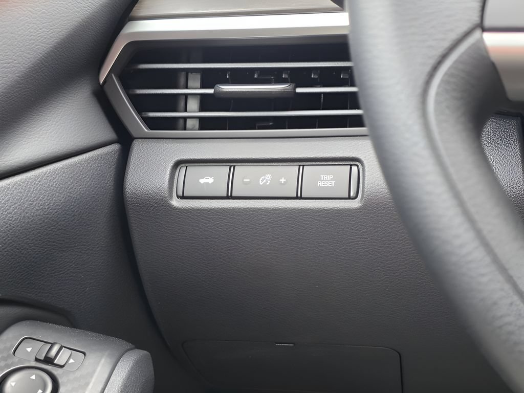 New 2026 Nissan Altima 2.5 SV w/ SV Special Edition Package FWD image 19