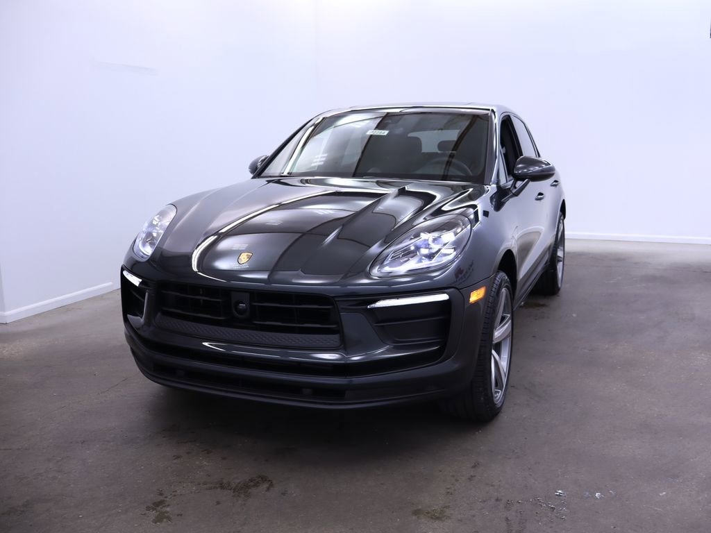 New 2025 Porsche Macan image 11