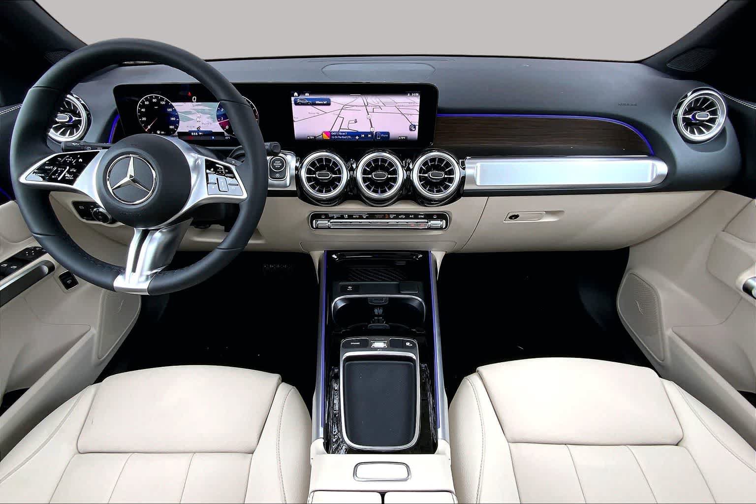 New 2026 Mercedes-Benz GLB 250 4MATIC image 5
