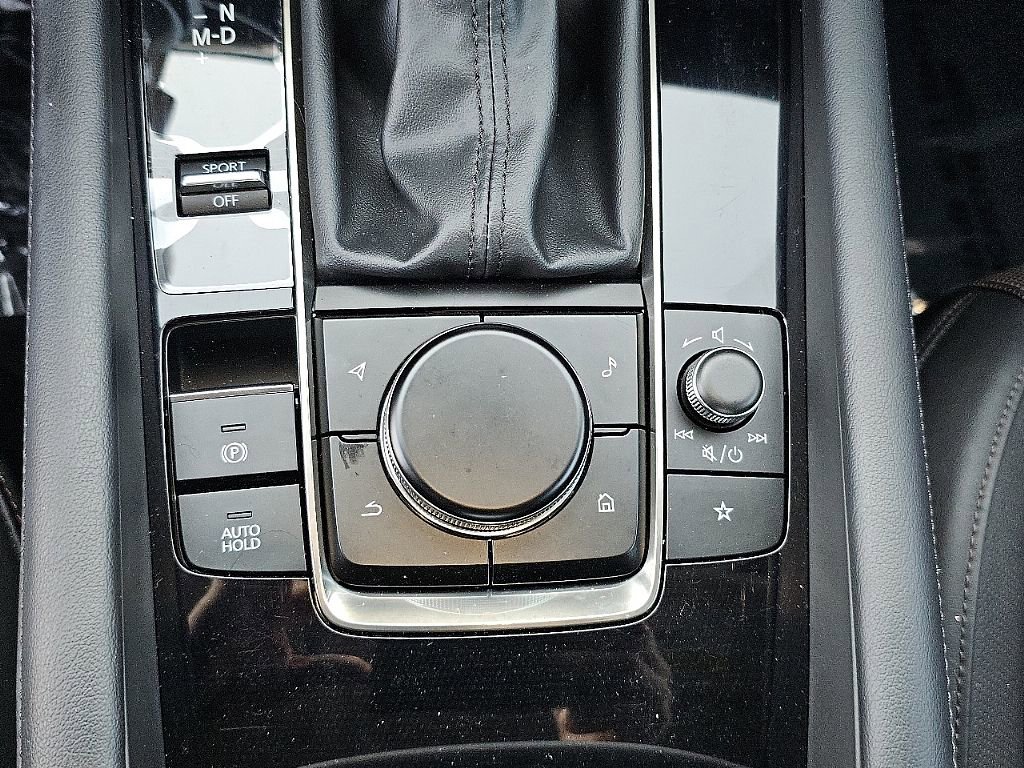 Certified 2025 MAZDA MAZDA3 2.5 Turbo Sedan w/Premium Plus image 31