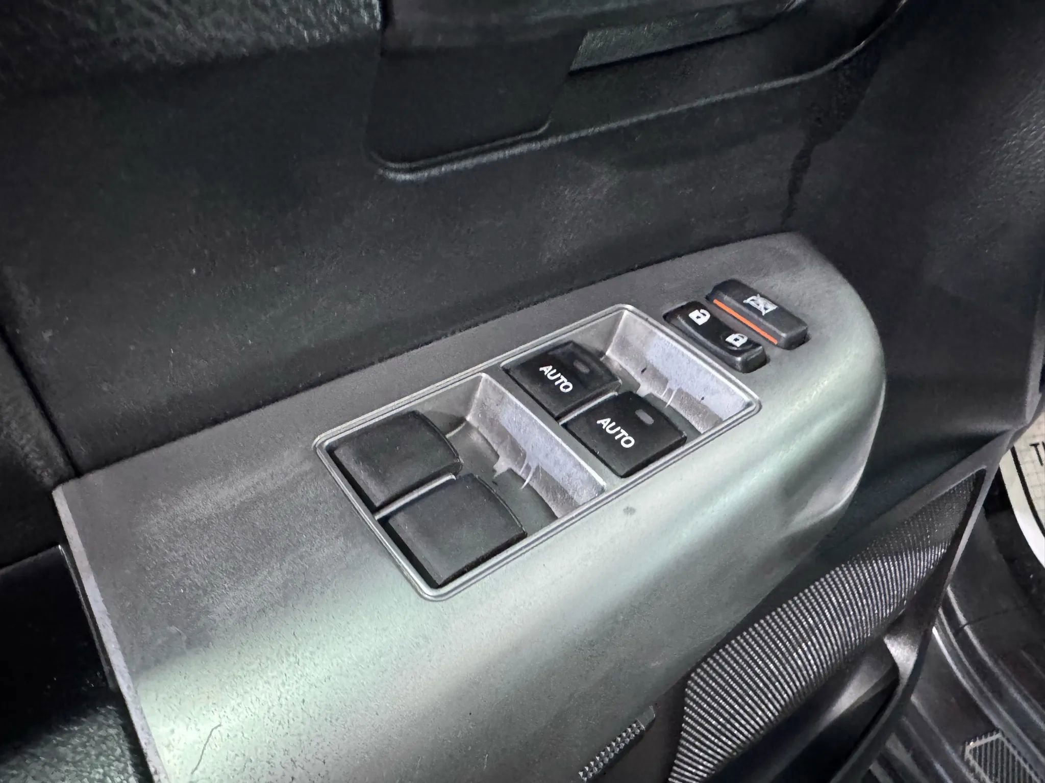 Used 2018 Toyota Sequoia TRD Sport image 24