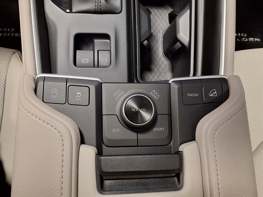 New 2026 Toyota Grand Highlander Platinum image 18