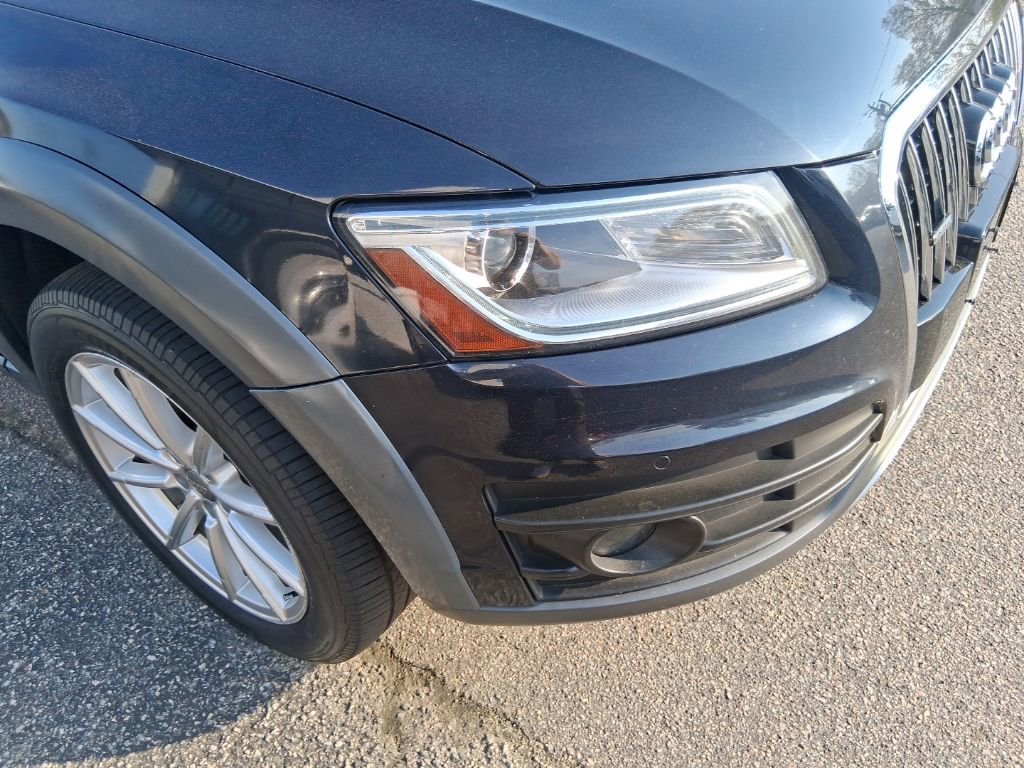 Used 2017 Audi Q5 2.0T Premium Plus w/ Technology Package image 11