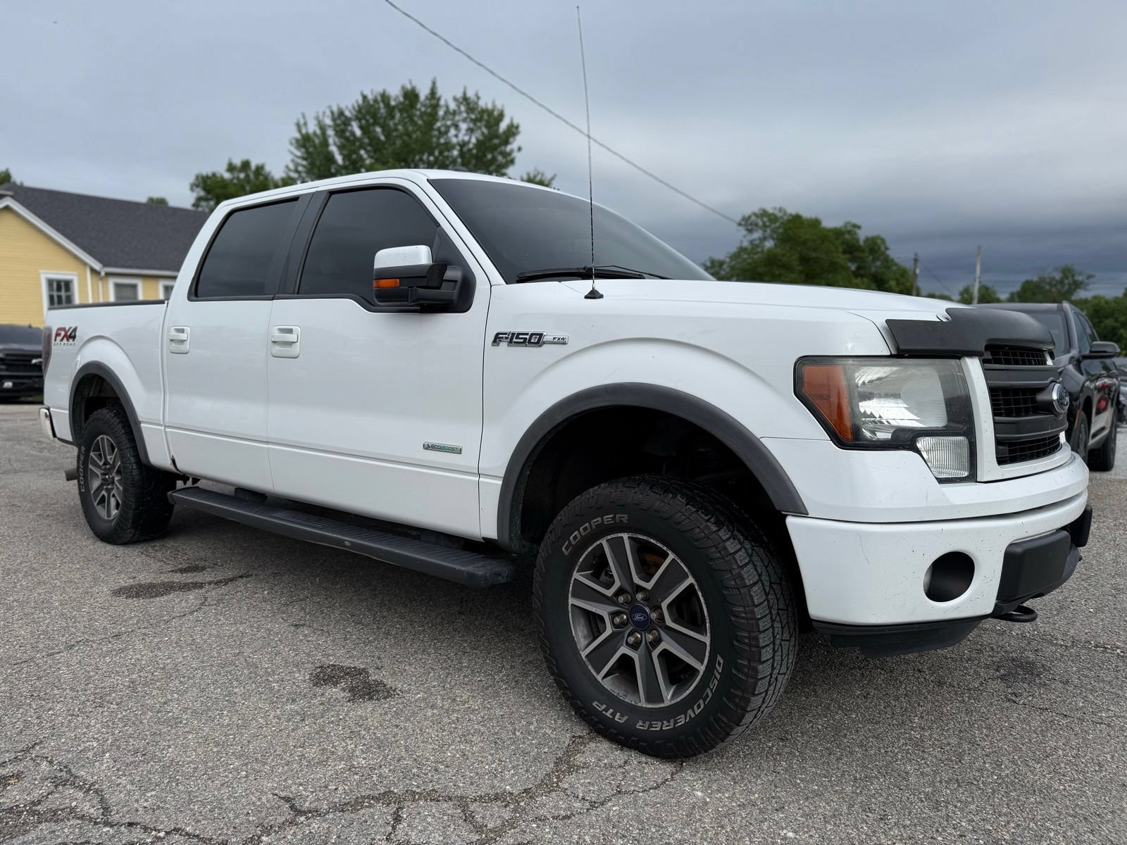 Used 2013 Ford F150 FX4 w/ Mid Equipment Group AWD/4WD image 5