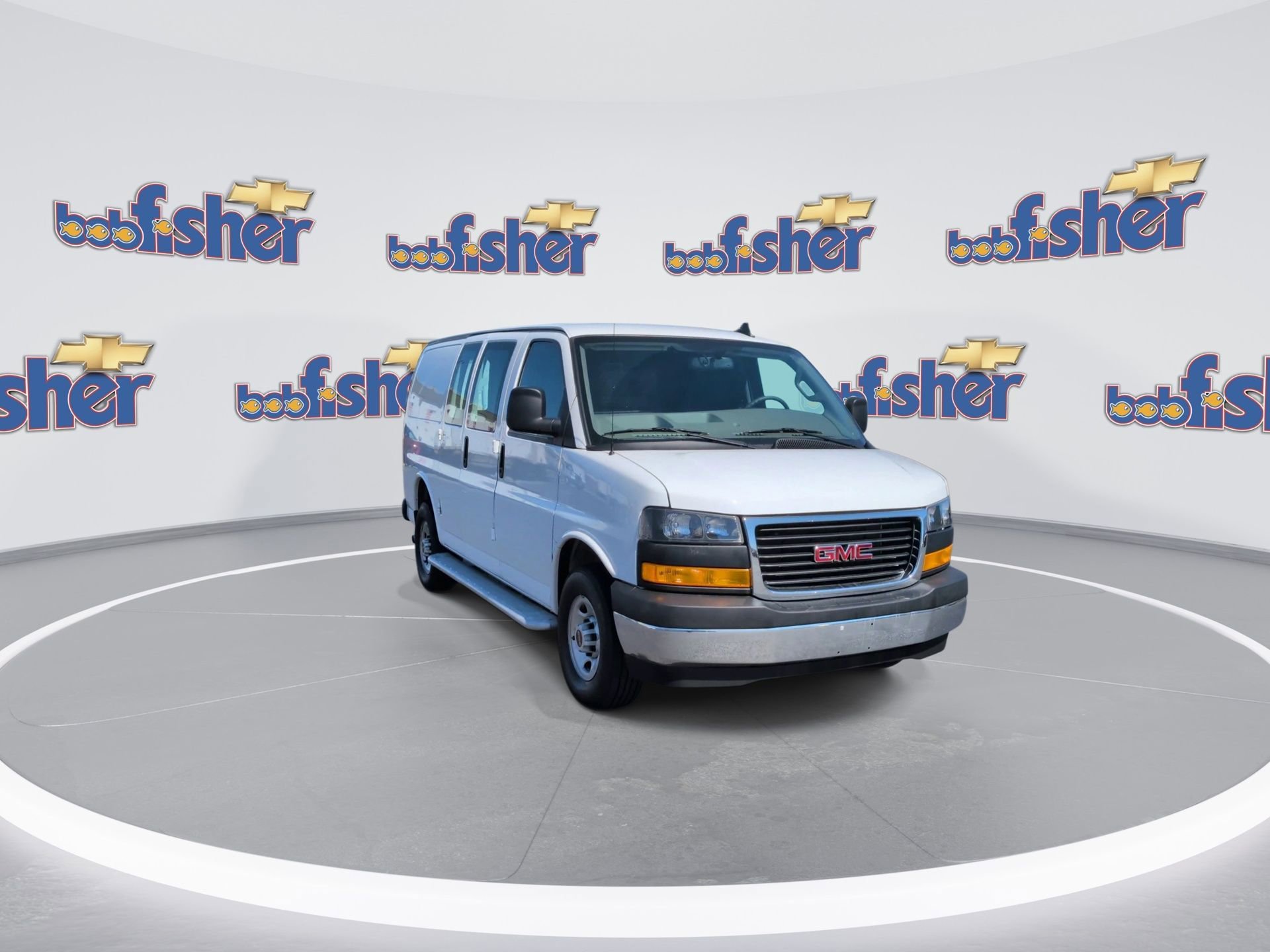 Used 2024 GMC Savana 2500 w/ Driver Convenience Package image 2