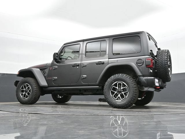 Used 2024 Jeep Wrangler Unlimited Rubicon w/ Technology Group AWD/4WD image 37