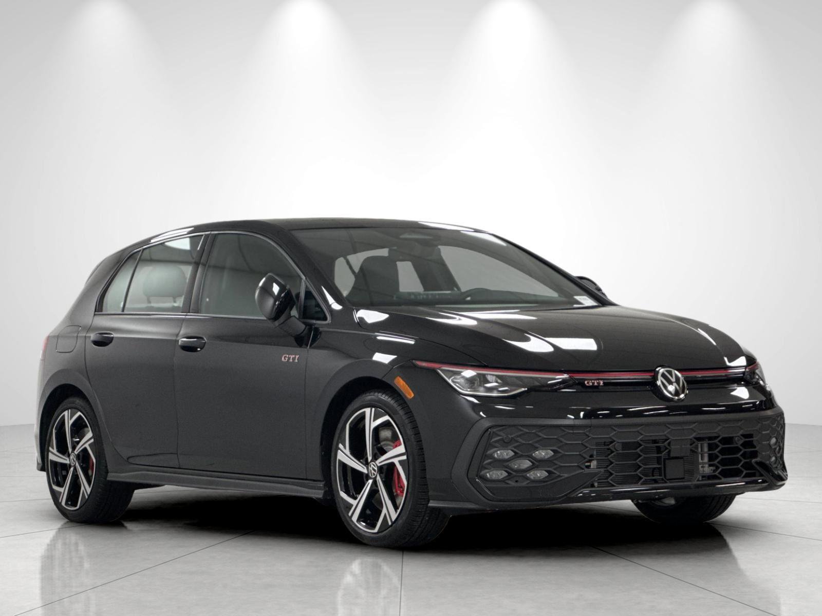 New 2026 Volkswagen GTI SE FWD image 7