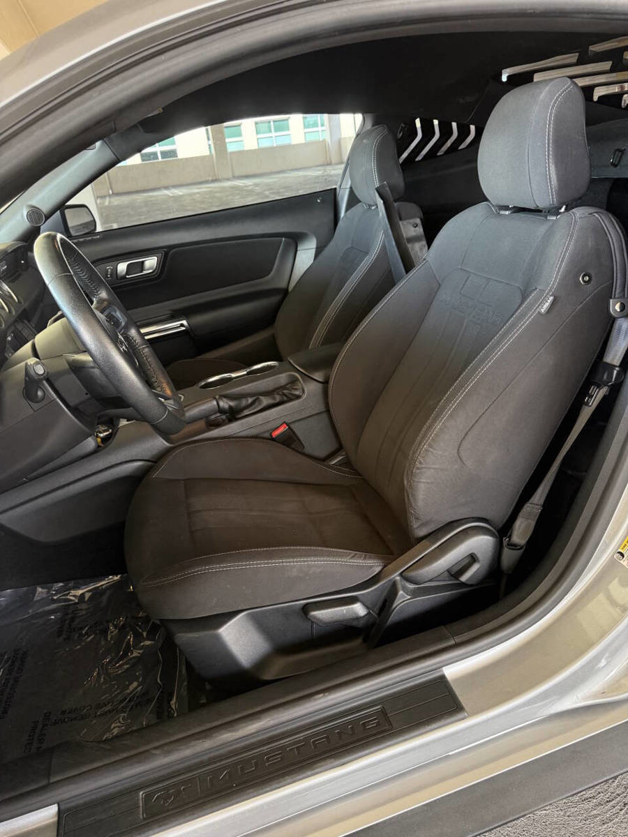 Used 2021 Ford Mustang Coupe image 14