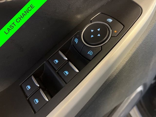 Used 2021 Ford Explorer XLT w/ Equipment Group 202A image 12