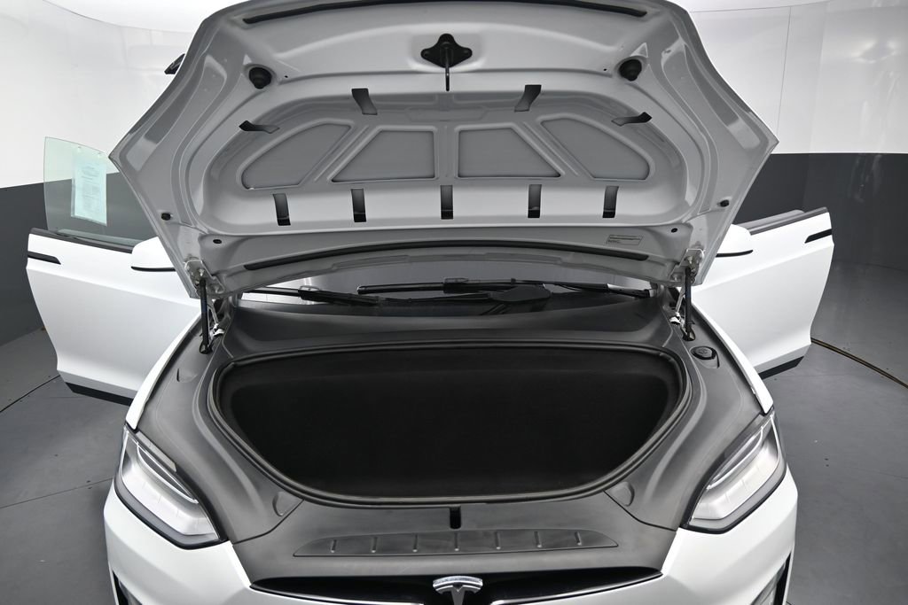 Used 2023 Tesla Model X AWD/4WD image 35