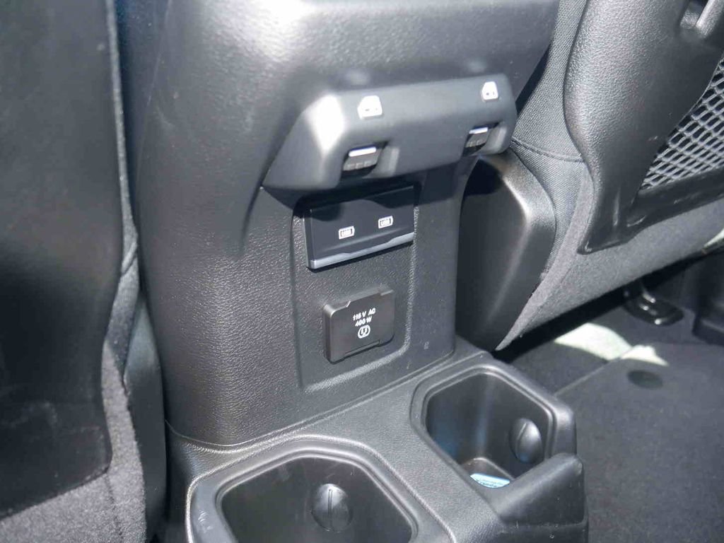 Certified 2026 Jeep Gladiator Mojave AWD/4WD image 19