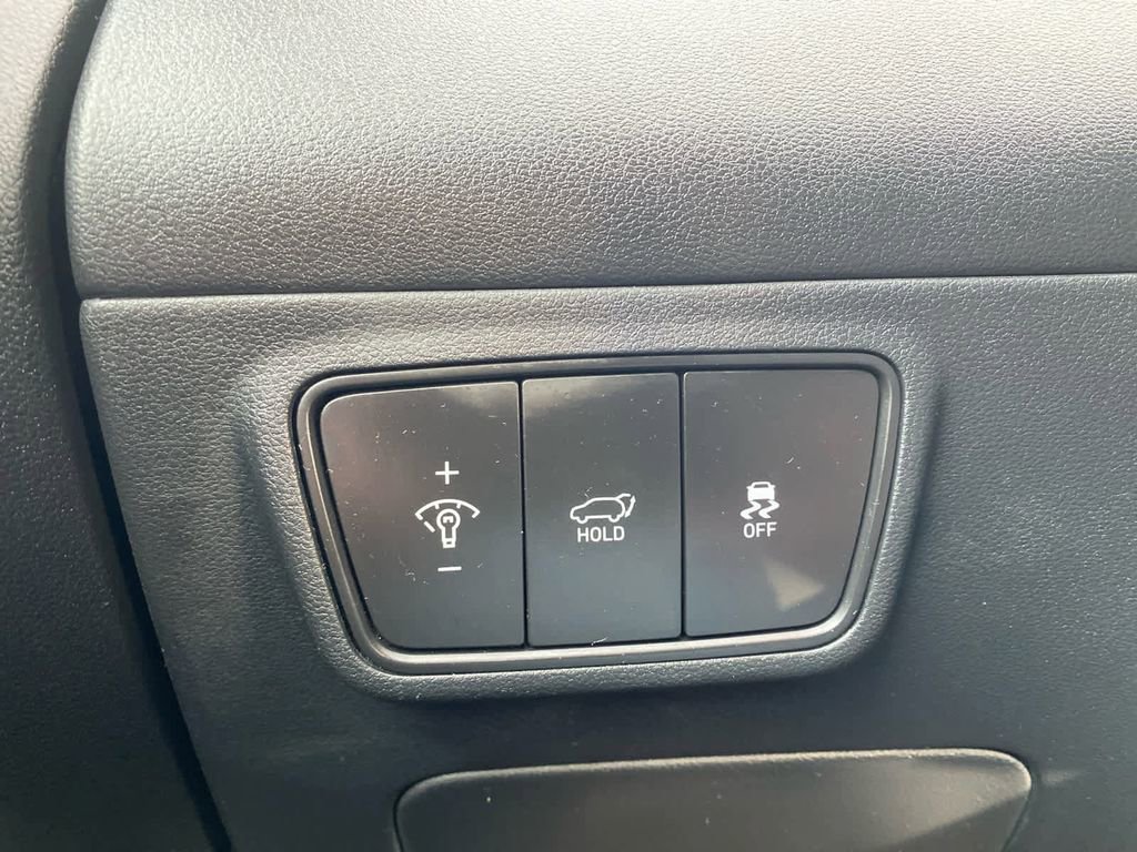 Certified 2023 Hyundai Tucson SEL w/ Convenience Package image 22