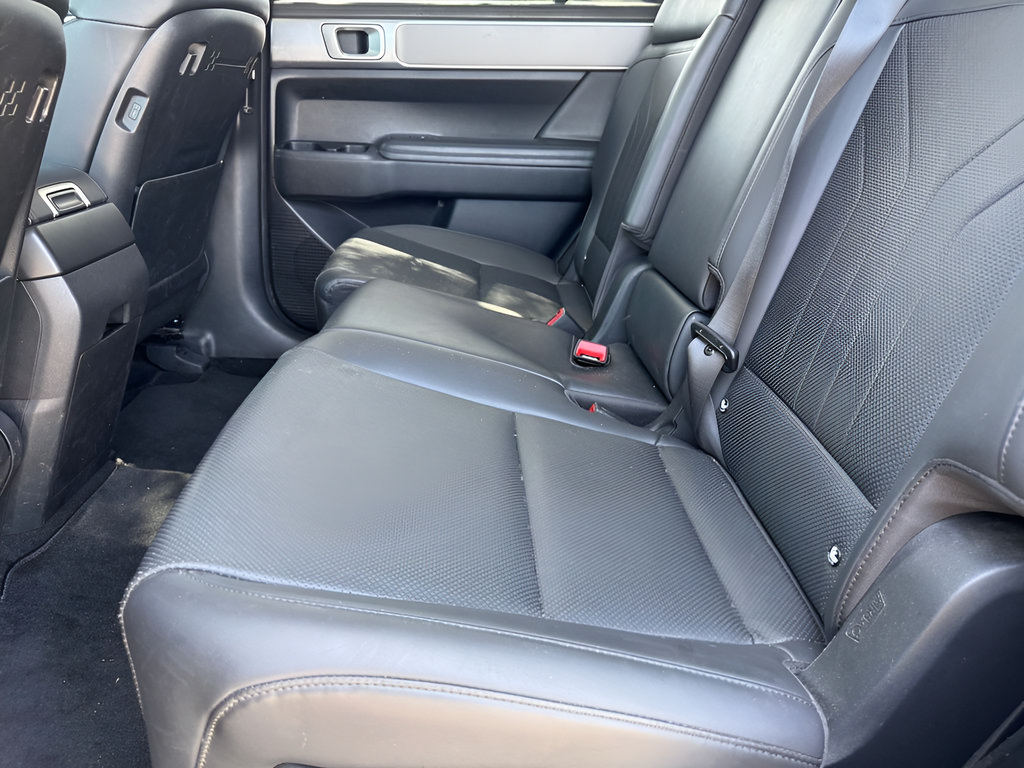 Used 2024 Hyundai Santa Fe SEL FWD image 15