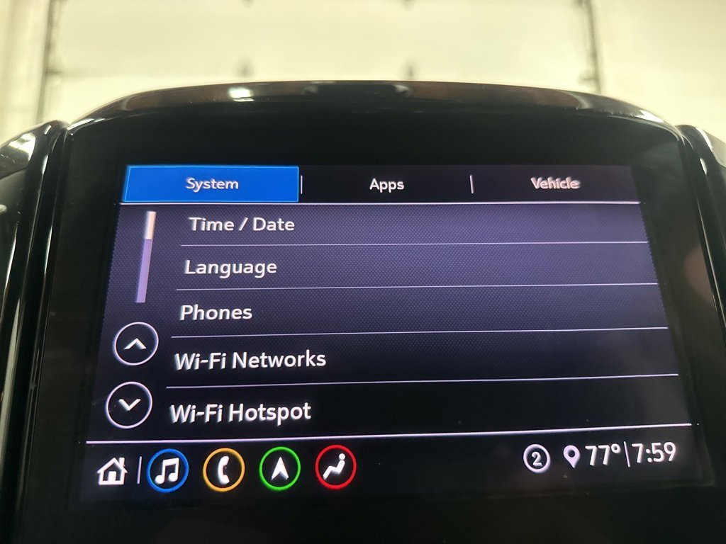 Used 2021 Chevrolet Traverse RS image 34