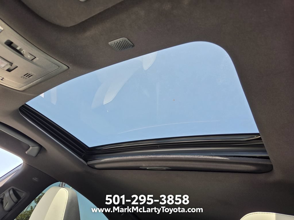 Used 2023 Lexus IS 350 F Sport w/ Memory Package RWD image 17
