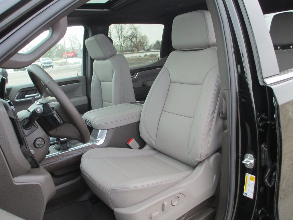 New 2026 GMC Sierra 1500 SLT w/ SLT Premium Plus Package image 12