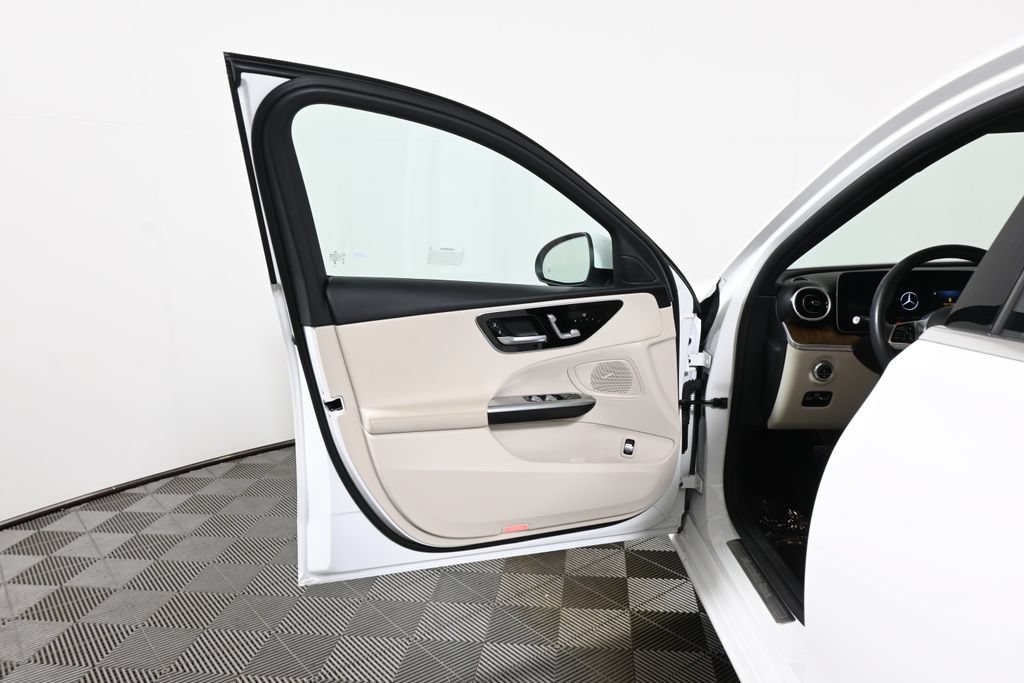 Certified 2023 Mercedes-Benz C 300 4MATIC Sedan image 27