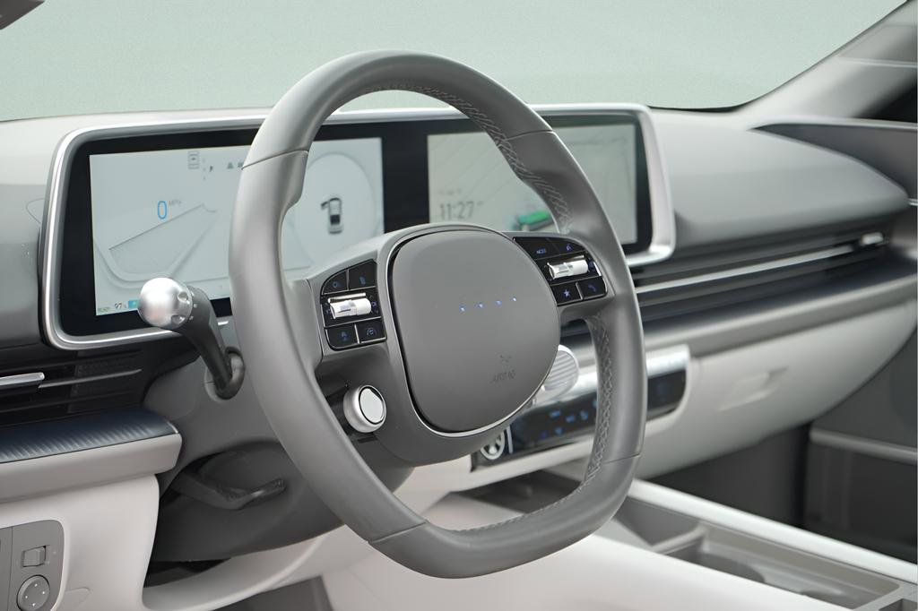 Used 2024 Hyundai Ioniq 6 SEL AWD/4WD image 24