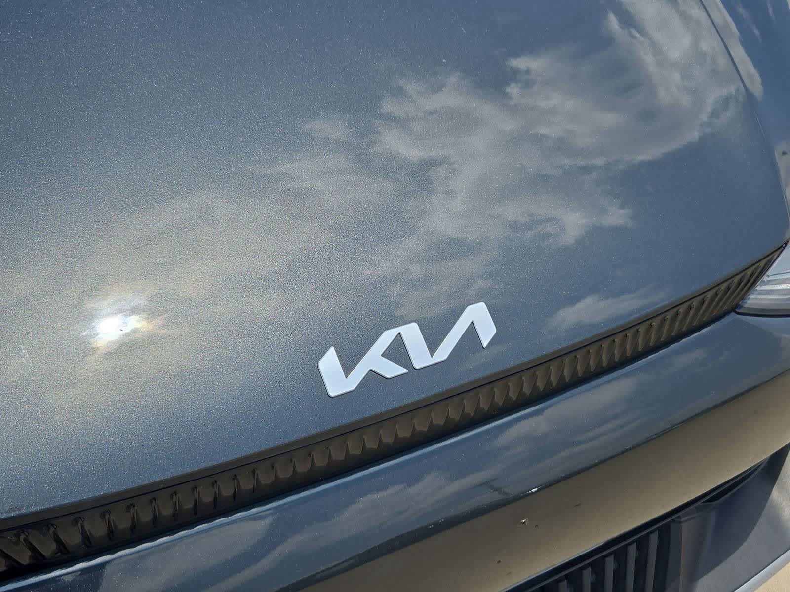 Certified 2024 Kia EV6 Light RWD image 17