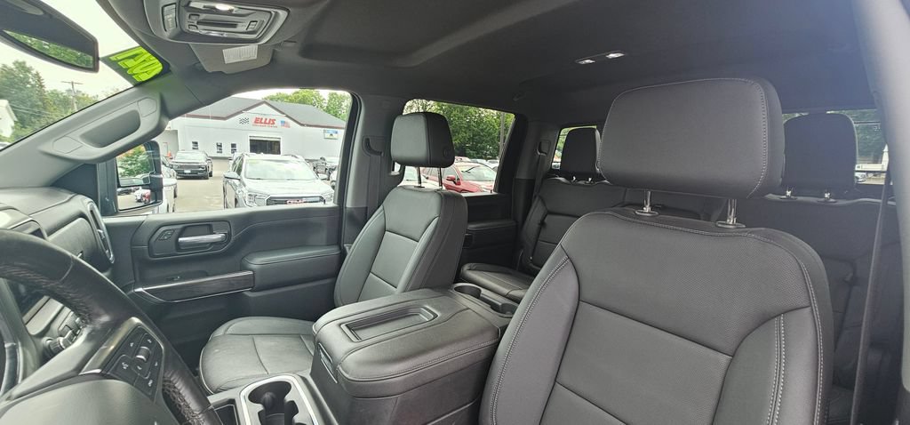 Used 2021 Chevrolet Silverado 3500 LTZ w/ LTZ Convenience Package AWD/4WD image 15