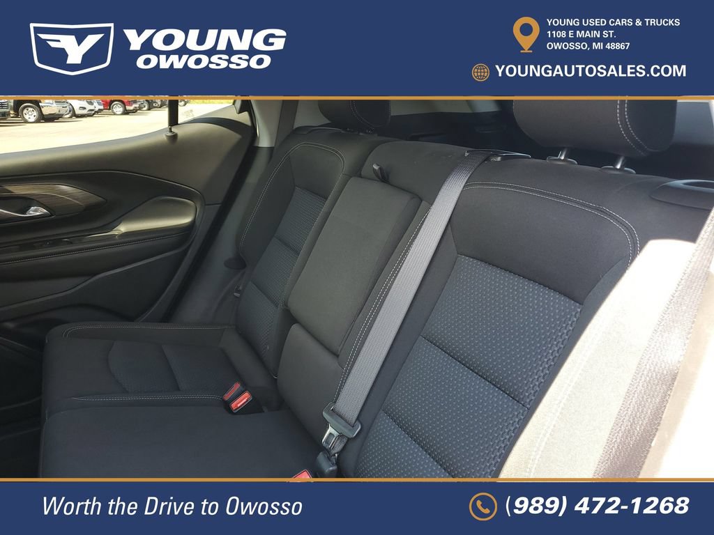 Used 2023 GMC Terrain SLE w/ Driver Convenience Package FWD image 26