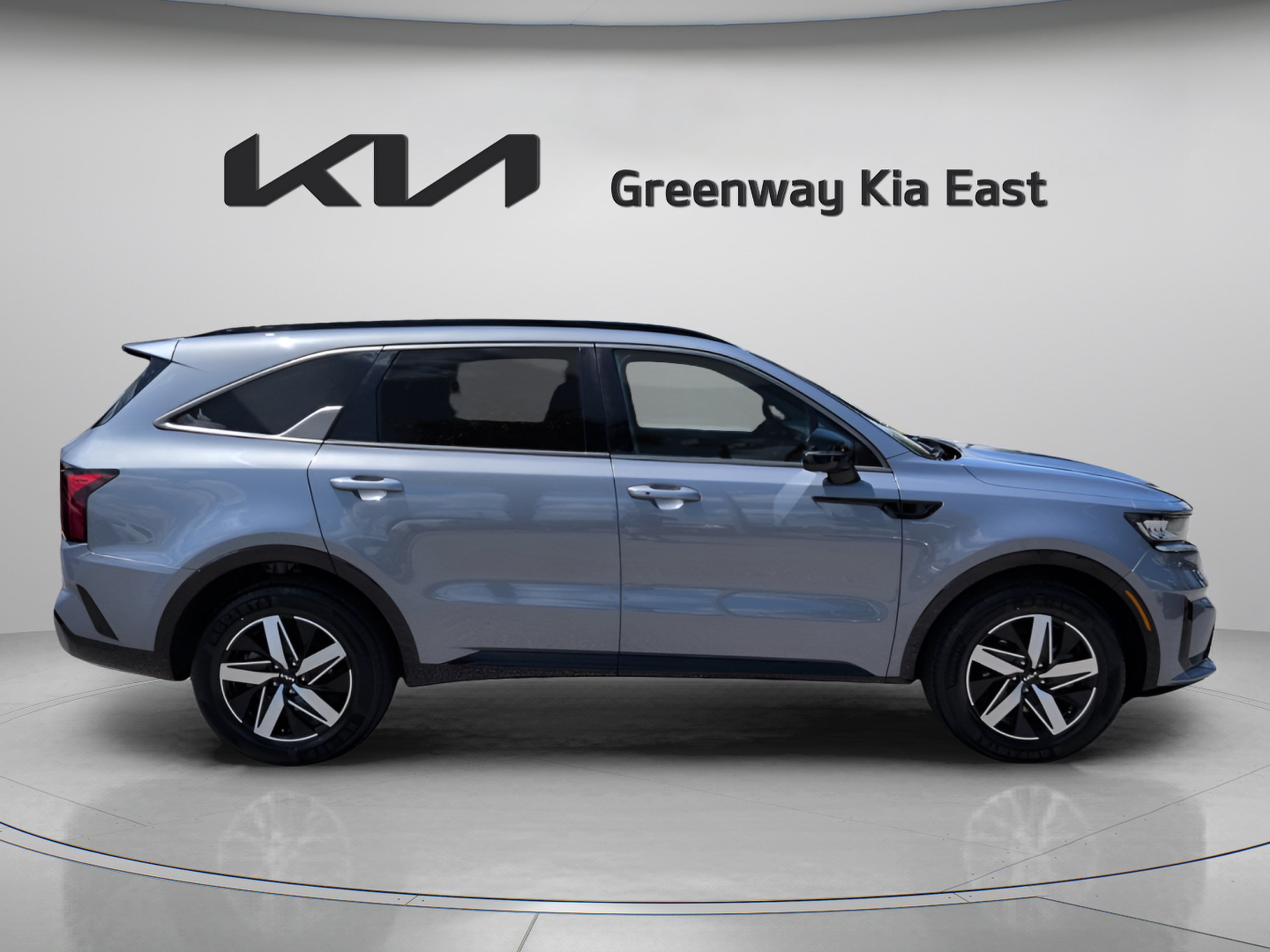 Used 2022 Kia Sorento S FWD image 4