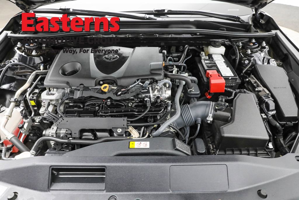 Used 2024 Toyota Camry SE image 7