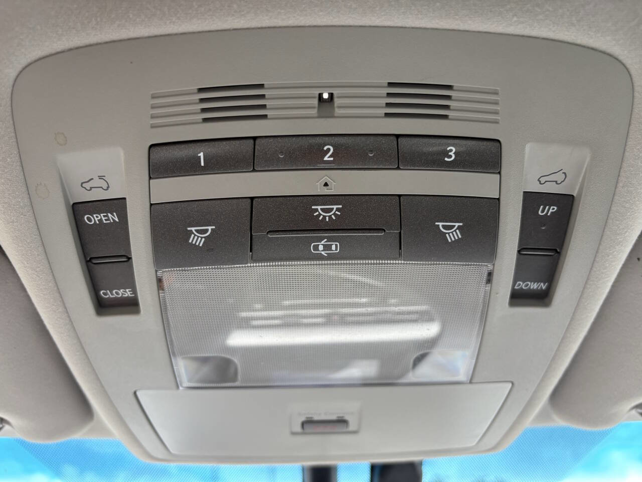 Used 2011 Lexus RX 450h AWD w/ Premium Pkg image 10