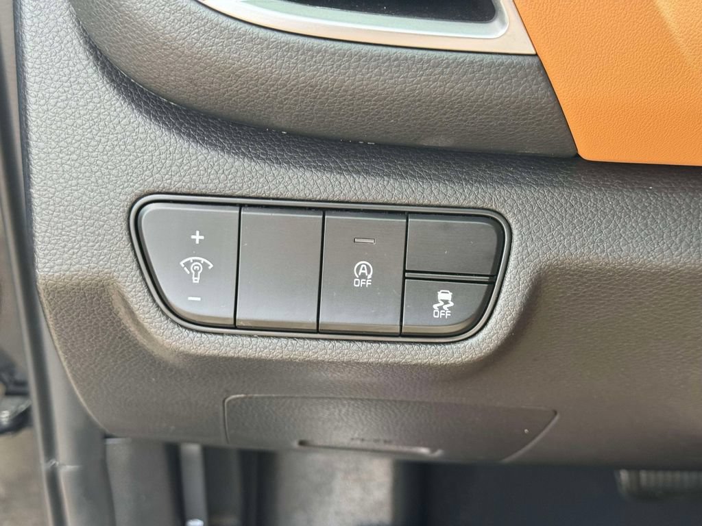 Used 2024 Kia Seltos EX AWD/4WD image 19