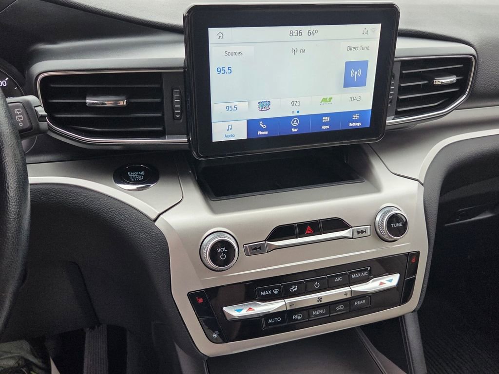 Used 2022 Ford Explorer XLT w/ Equipment Group 202A image 19